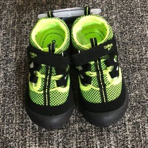 Toddler boys water shoes
